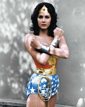 Lynda Carter as TV's Wonder Woman stands in iconic pose 16x20 Poster