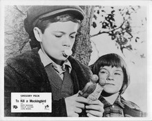 To Kill A Mockingbird Mary Badham Philip Alford with Boo's carvings 8x10 photo