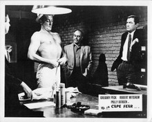 Cape Fear bare chest Robert Mitchum Martin Balsam Gregory Peck 8x10 inch photo