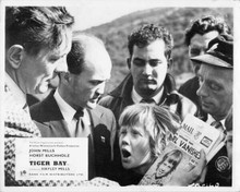 Tiger Bay 1959 Hayley Mills George Selway & police men 8x10 inch photo