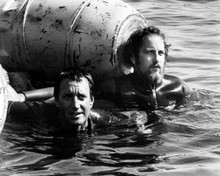 Jaws Roy Scheider & Richard Dreyfuss in water holding on to barrels 8x10 photo