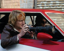 Starsky and Hutch 2004 Owen Wilson with camera in Torino with Stiller 8x10 photo