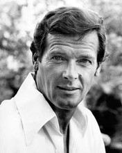 Roger Moore debonair in white shirt as James Bond 1973 8x10 inch photo