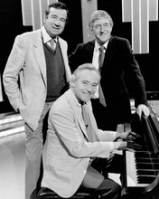 Jack Lemmon at piano & Walter Matthau guest on Michael Parkinson 1987 8x10 photo