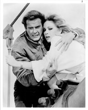 A View To A Kill 8x10 photo Roger Moore & Tanya Roberts on Golden Gate Bridge SF