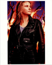 Melissa Etheridge classic pose in black leather jacket 8x10 inch photo