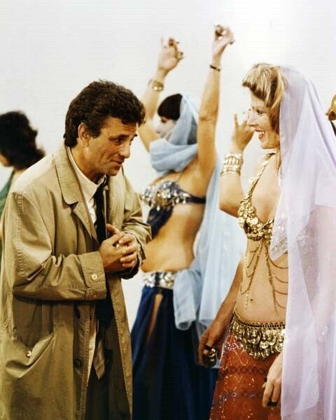 Columbo 77 Try And Catch Me Peter Falk Mariette Hartley belly