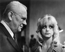 Dollars 1971 Gert Froebe as bank manager Goldie Hawn as Dawn Divine 8x10 photo