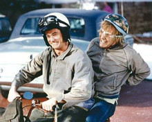 Dumb and Dumber 1994 Jim carrey Jeff Daniels on bicycle 8x10 inch photo