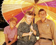 Andy Griffith Show Frances Bavier Ron Howard & Andy under umbrella 8x10 photo