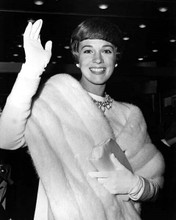 Julie Andrews waves to crowds attending Academy Awards 1960's 8x10 inch photo