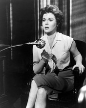 Susan hayward as Barbara Graham on witness stand 1958 I Want To Live 8x10 photo