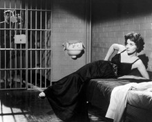 Susan Hayward in black gown lies on cell bed 1958 I Want To Live 8x10 photo