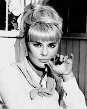 Elke Sommer gives a little wave 1965 The Art of Love 8x10 inch photo