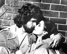 The Amityville Horror 1979 James Brolin & Margot Kidder kiss 8x10 inch photo