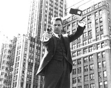 Kevin Costner holds up FBI badge & points gun 1987 The Untouchables 8x10 photo