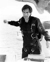 Timothy Dalton as Bond parachutes onto yacht The Living Daylights 8x10 photo