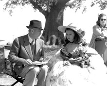 Gone With the Wind director Victor Fleming on location Vivien Leigh 8x10 photo