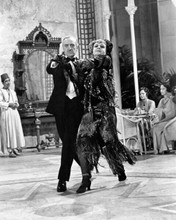 Death on the Nile 1978 David Niven & Angela Lansbury dance 8x10 inch photo