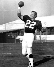 Burt Reynolds in football outfit playing ball 1974 The Longest Yard 8x10 photo