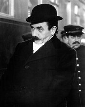 Murder on the Orient Express 1974 Albert Finney investigates Poirot 8x10 photo