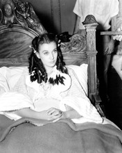 Vivien Leigh sits up in bed between takes Gone With The Wind 8x10 inch photo