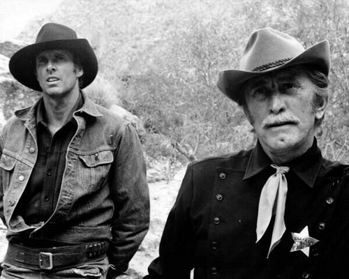 Posse 1975 Bruce Dern & Kirk Douglas 8x10 inch photo - The Movie Store