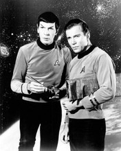 Star Trek classic TV William Shatner Leonard Nimoy Kirk with chart 8x10 photo