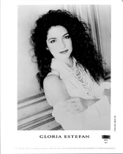 Gloria Estefan 1990 Epic publicity portrait 8x10 inch photo