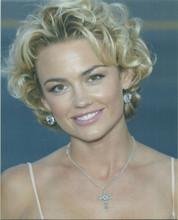 Kelly Carlson Close Up On Red Carpet 8x10 photograph