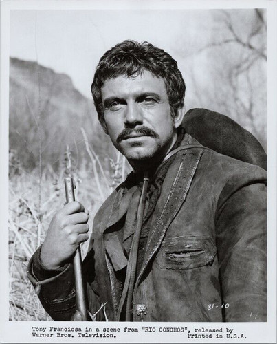 Anthony Franciosa 8x10 photo portrait with rifle Rio Conchos - The ...