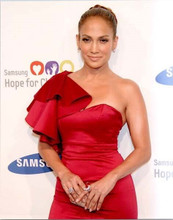 Jennifer Lopez looks gorgeous on the red carpet 2011 red dress 8x10 press photo