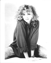 Kim Cattrall 1980's glamour pose 8x10 inch photo