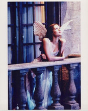 Romeo and Juliet 1996 Claire Danes on balcony 8x10 inch photo