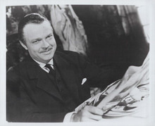 Citizen Kane Orson Welles reads his newspaper over breakfast 8x10 inch photo