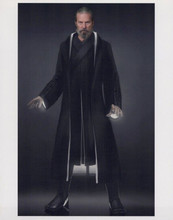 Jeff Bridges 2010 8x10 inch photo full body pose Tron Legacy