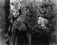 Macbeth 1948 Orson Welles Jeanette Nolan Macbeth & Lady Macbeth 8x10 inch photo