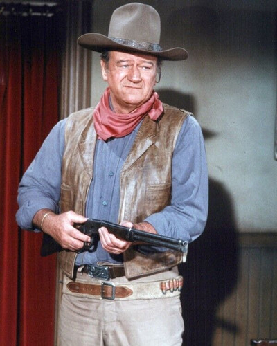 John Wayne means business pointing his Winchester rifle 8x10 photo Rio ...