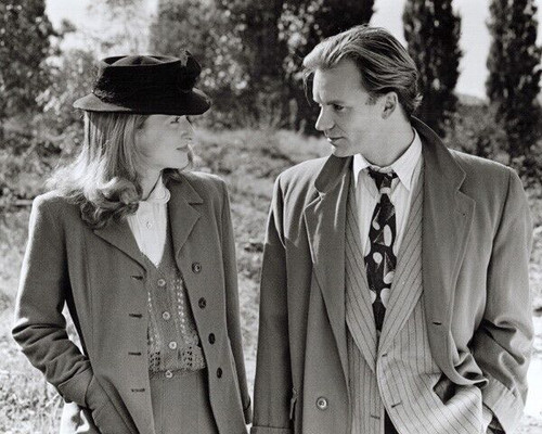 Plenty 1985 Meryl Streep takes a walk with Sting 8x10 inch photo - The ...