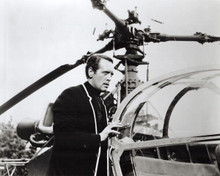 The Prisoner Patrick McGoohan attempts escape by helicopter 8x10 inch photo