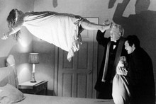 THE EXORCIST 8x10 inch photo CLASSIC LINDA BLAIR LEVITATING