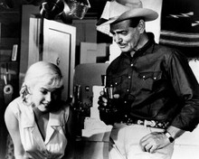 The Misfits Clark Gable with drink looks at Marilyn Monroe 8x10 inch photo