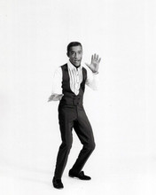 Sammy Davis Jnr full body pose classic Ocean's 11 1960 8x10 inch photo