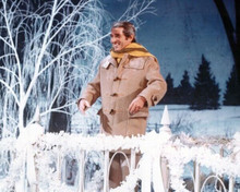 Perry Como in seasonal setting 1973 Perry Como Winter Show 8x10 inch photo