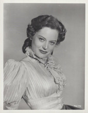 Alexis Smith classic 1940's Hollywood publicity portrait vintage 8x10 inch photo