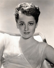 Olivia De Havilland stunning classic 1940's Hollywood glamour pose 8x10 photo