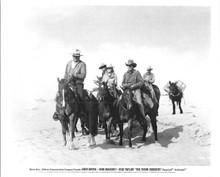 The Train Robbers 1973 8x10 photo J. Wayne Ann-Margret Ben Johnson