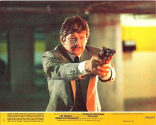 Telefon 1977 original 8x10 lobby card Charles Bronson points gun