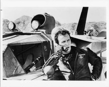 Buckaroo Banzai original 8x10 photo Peter Weller talks on phone by vehicle