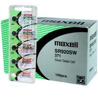 100 batteries wholesale pack Maxell SR920SW (371) Silver Oxide (watch batteries)